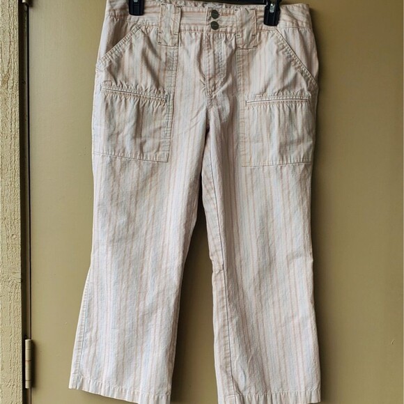 Womens Khaki low rise Izod Pinstriped Cargo Jean Pedal Pushers Capri Pants - Picture 1 of 9